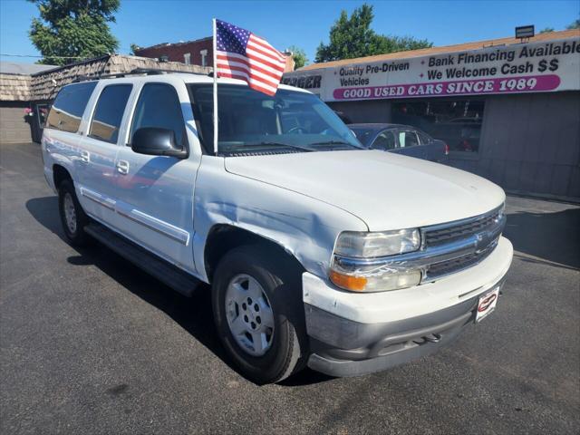 used 2005 Chevrolet Suburban car, priced at $2,850