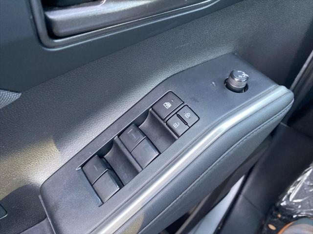 used 2024 Toyota Highlander car, priced at $39,991