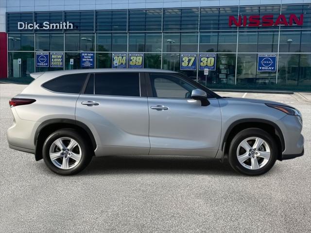 used 2024 Toyota Highlander car, priced at $39,991