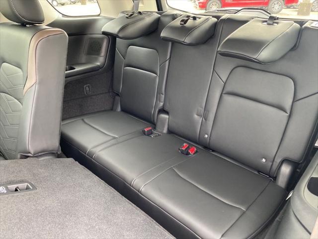 new 2025 Nissan Pathfinder car, priced at $51,919