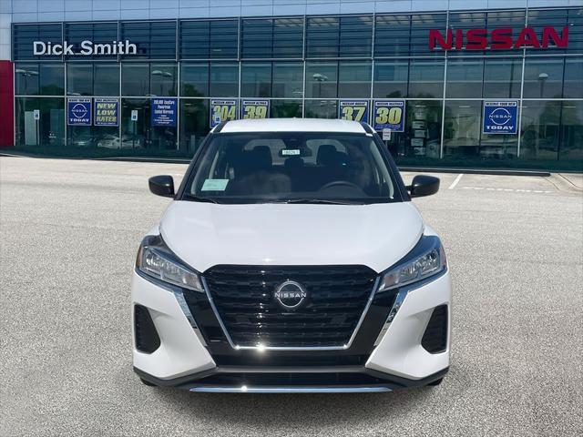 new 2025 Nissan Kicks car, priced at $23,850
