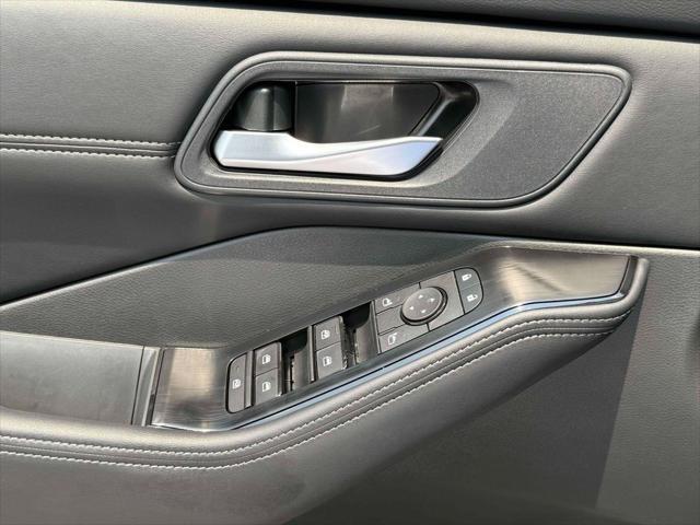 new 2025 Nissan Rogue car, priced at $34,435
