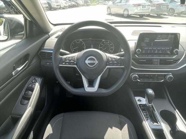 new 2025 Nissan Altima car, priced at $29,910