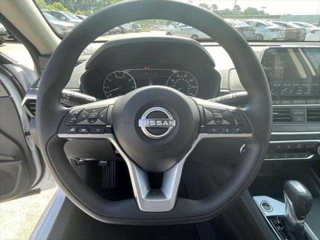 new 2025 Nissan Altima car, priced at $29,910