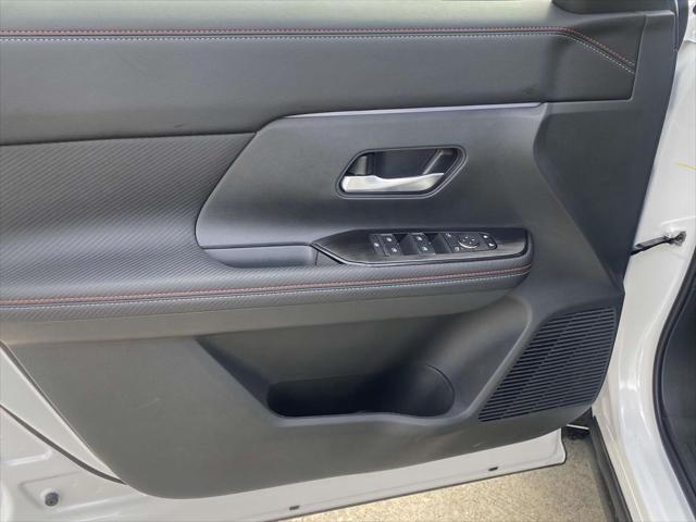 new 2025 Nissan Kicks car, priced at $31,315