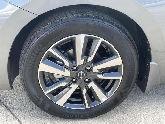 new 2025 Nissan Versa car, priced at $22,035