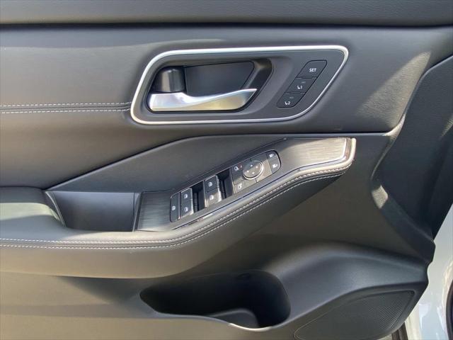 new 2025 Nissan Rogue car, priced at $43,245