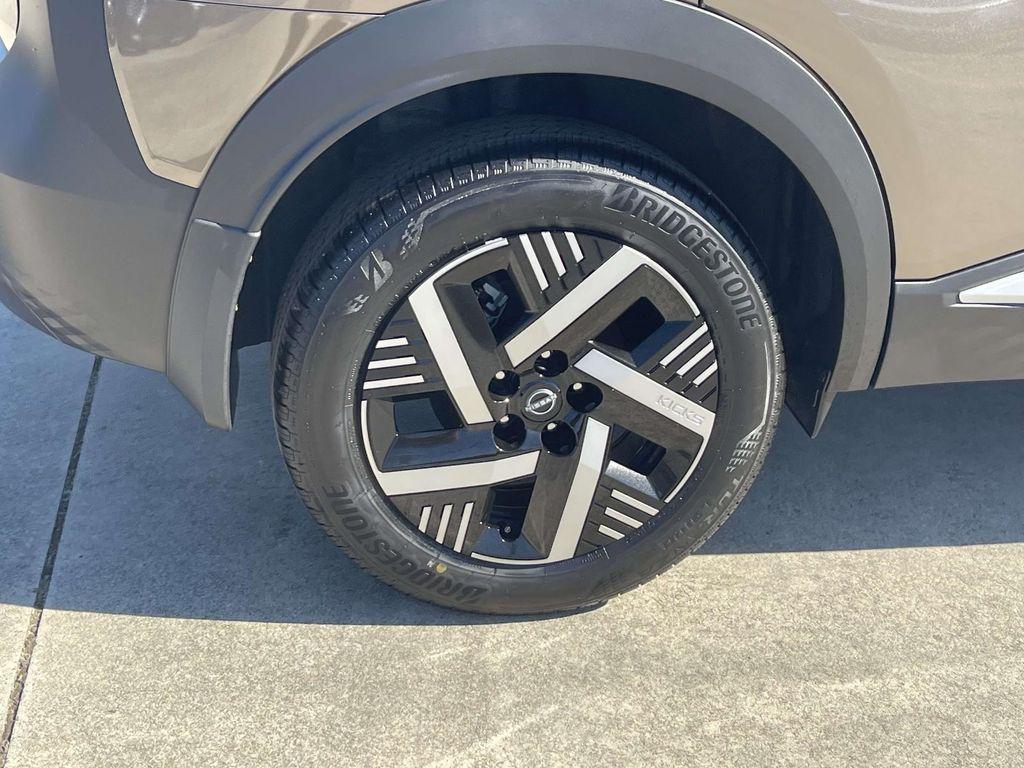 new 2026 Nissan Kicks car, priced at $26,195