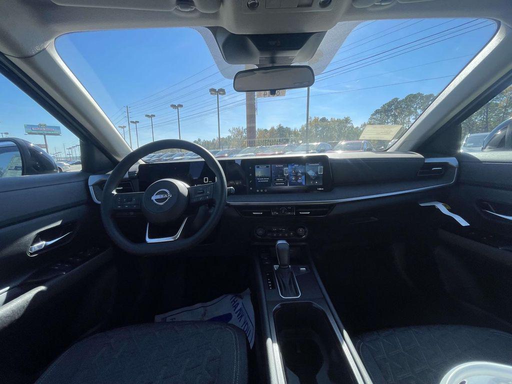 new 2026 Nissan Kicks car, priced at $26,195