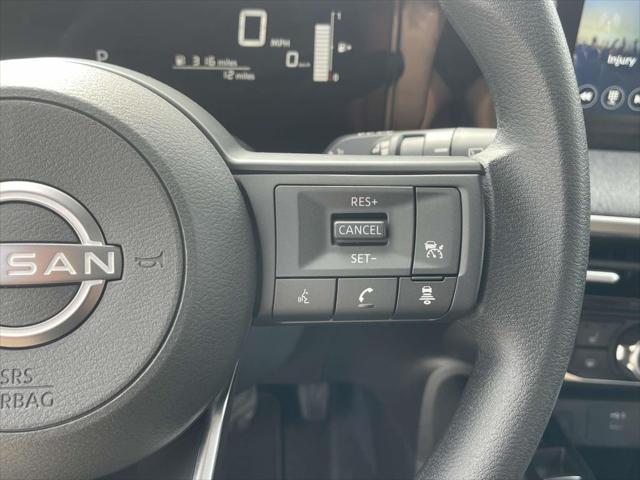 new 2025 Nissan Kicks car, priced at $27,095