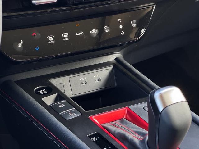 new 2025 Nissan Kicks car, priced at $31,640