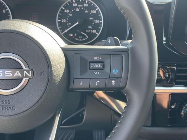 new 2025 Nissan Pathfinder car, priced at $42,260