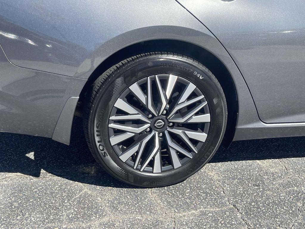 used 2024 Nissan Altima car, priced at $25,019