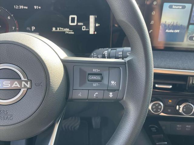 new 2025 Nissan Kicks car, priced at $25,785