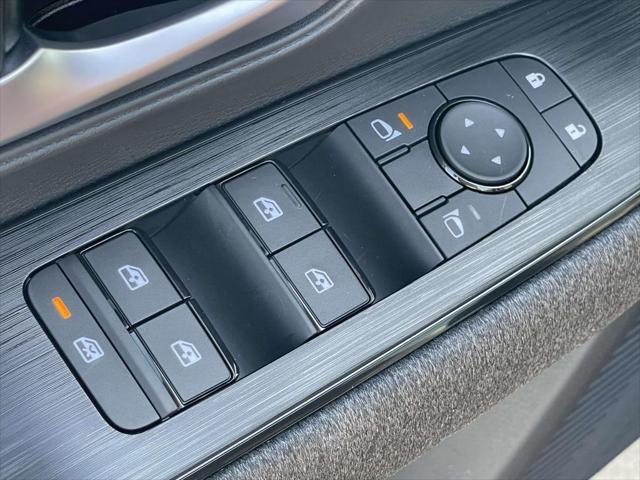 new 2025 Nissan Kicks car, priced at $25,785
