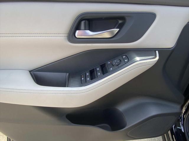 new 2025 Nissan Rogue car, priced at $33,985