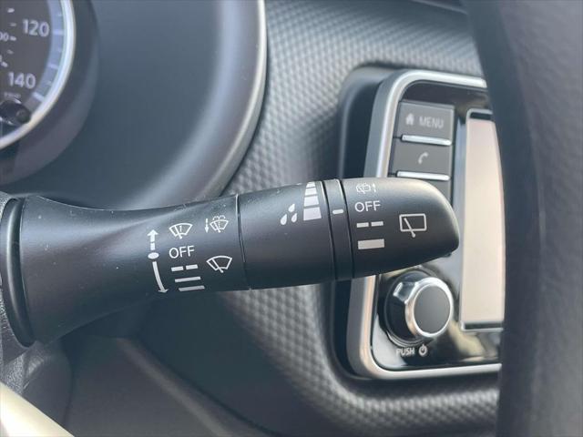 new 2025 Nissan Kicks car, priced at $23,165