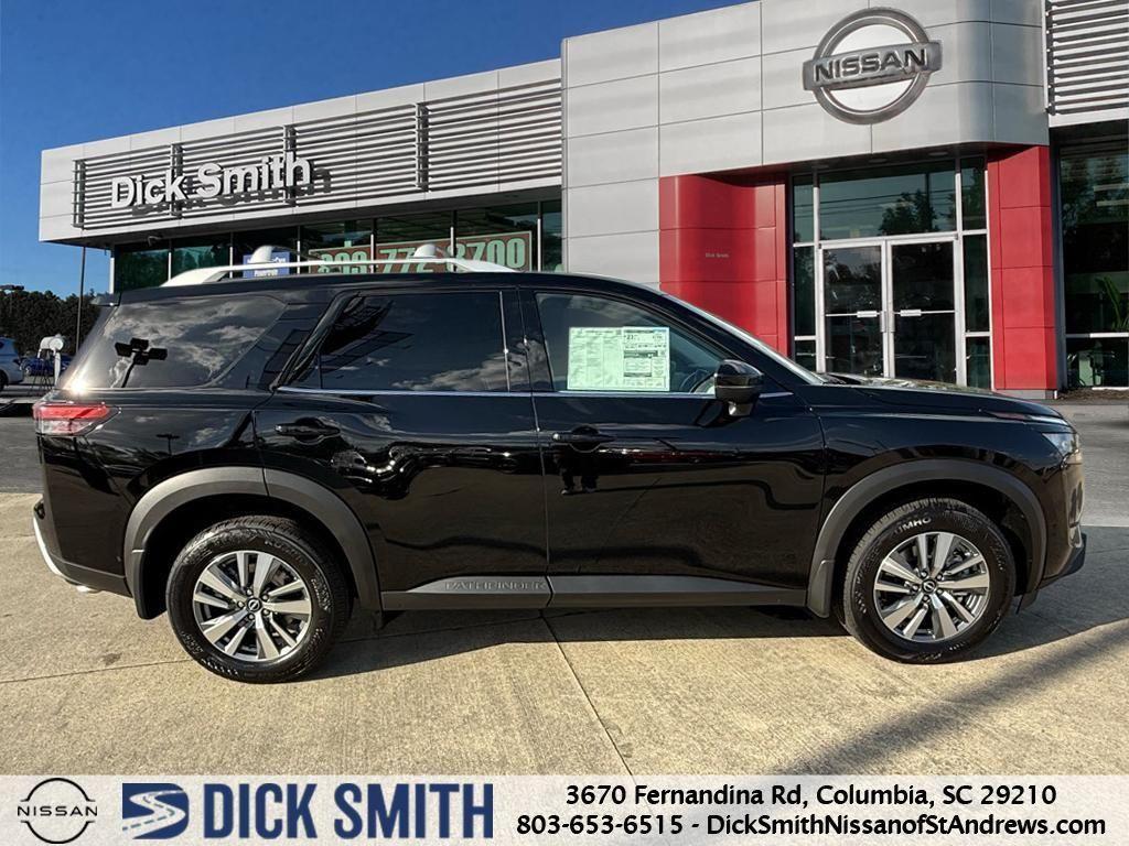 new 2025 Nissan Pathfinder car, priced at $47,645
