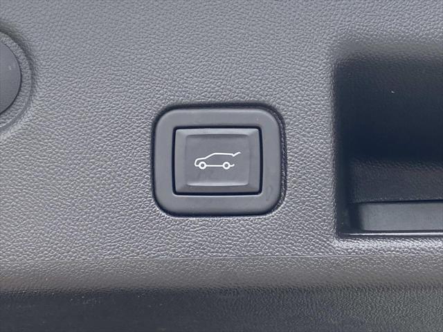 used 2024 Chevrolet Equinox car, priced at $25,930