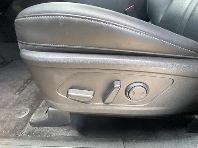 used 2022 Kia Sorento car, priced at $26,992