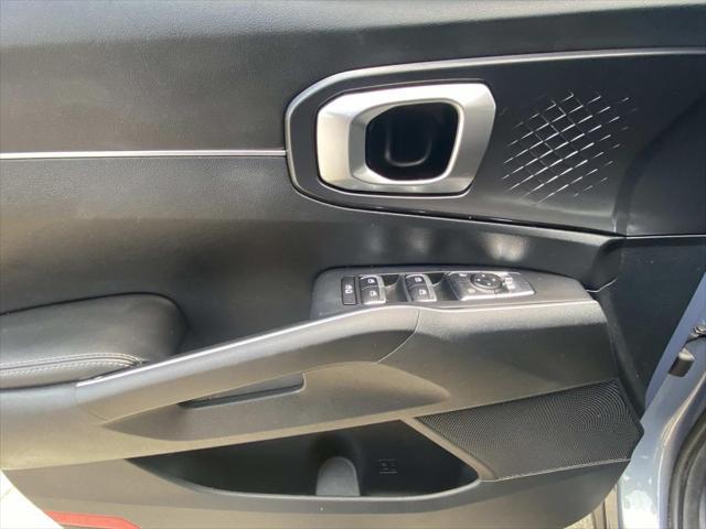 used 2022 Kia Sorento car, priced at $26,992