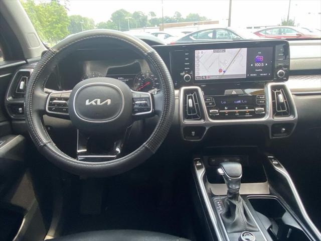 used 2022 Kia Sorento car, priced at $26,992