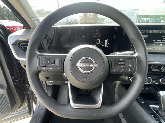 new 2025 Nissan Kicks car, priced at $25,710