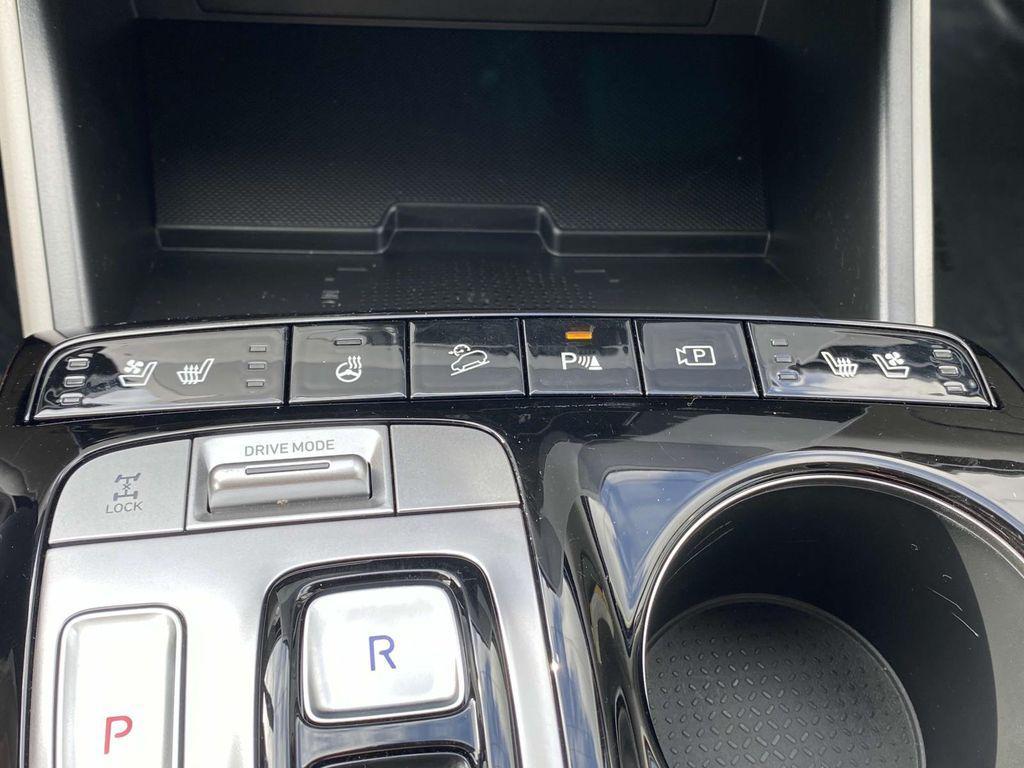 used 2024 Hyundai TUCSON Hybrid car, priced at $35,699