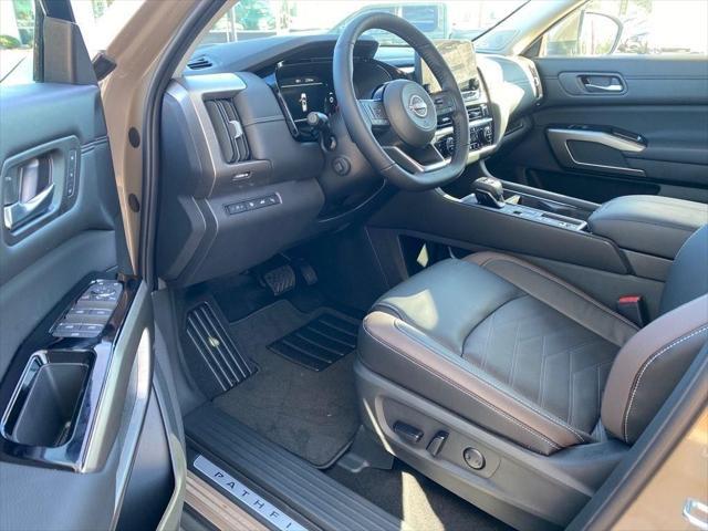 new 2025 Nissan Pathfinder car, priced at $51,830