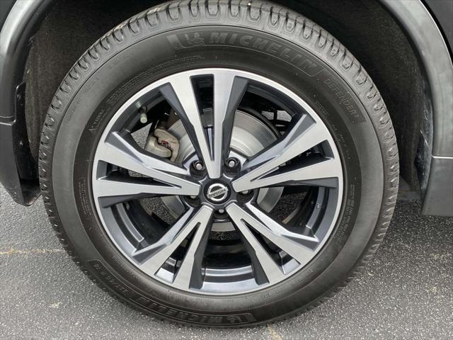 used 2020 Nissan Rogue car, priced at $15,991