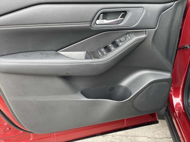 new 2025 Nissan Rogue car, priced at $34,435