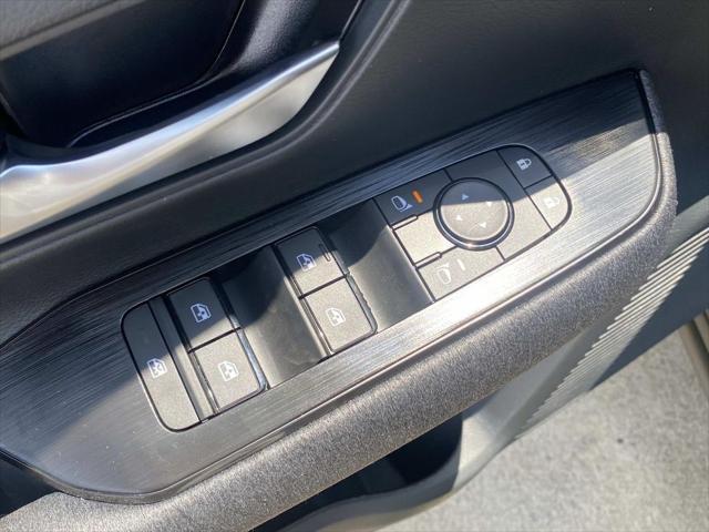 new 2025 Nissan Kicks car, priced at $27,180