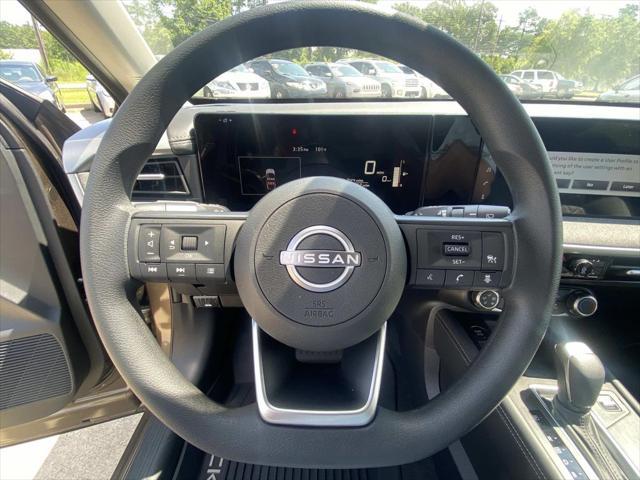 new 2025 Nissan Kicks car, priced at $27,180