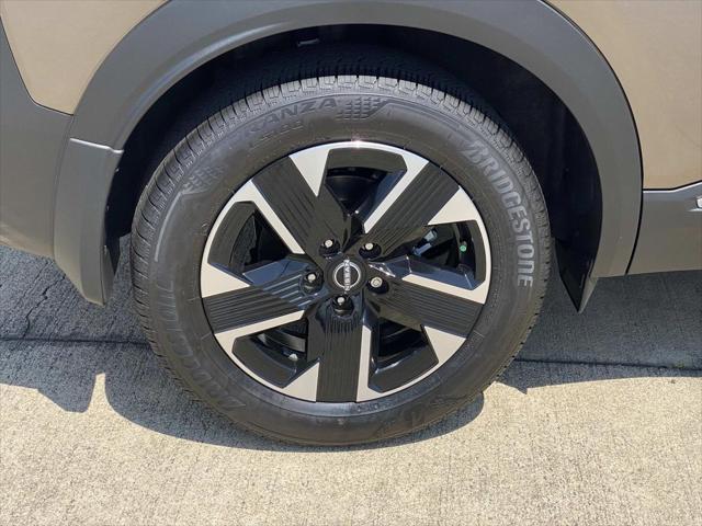 new 2025 Nissan Kicks car, priced at $27,180