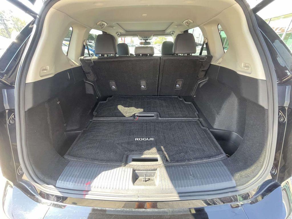 used 2024 Nissan Rogue car, priced at $29,581