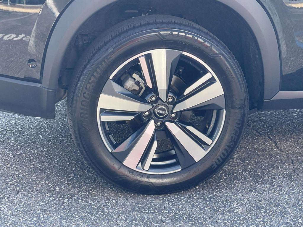 used 2024 Nissan Rogue car, priced at $29,581