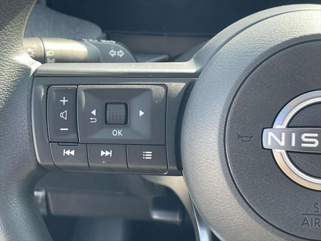 new 2025 Nissan Kicks car, priced at $25,450