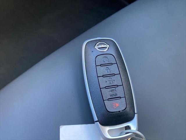 new 2025 Nissan Pathfinder car, priced at $49,724