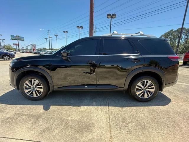 used 2023 Nissan Pathfinder car, priced at $35,991