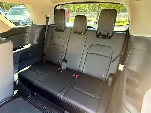 used 2023 Nissan Pathfinder car, priced at $34,988