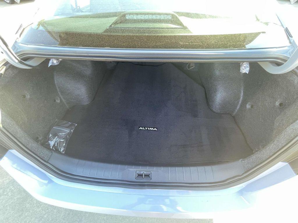 new 2025 Nissan Altima car, priced at $34,430