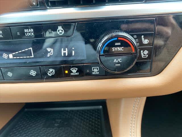 new 2025 Nissan Pathfinder car, priced at $52,510