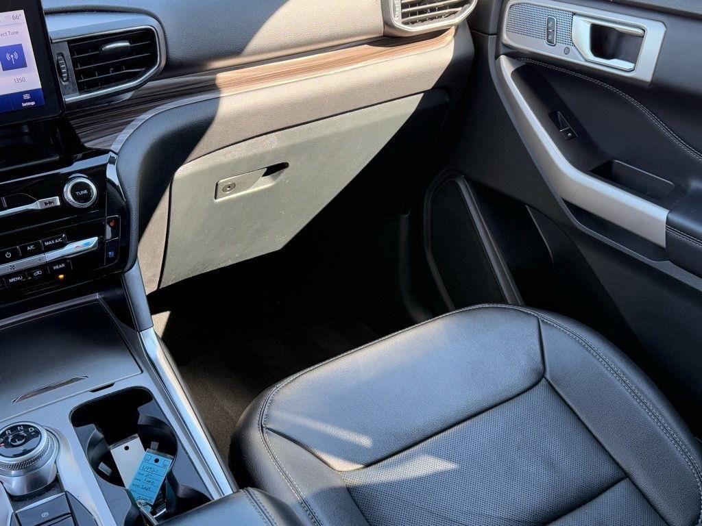 used 2024 Ford Explorer car, priced at $32,499