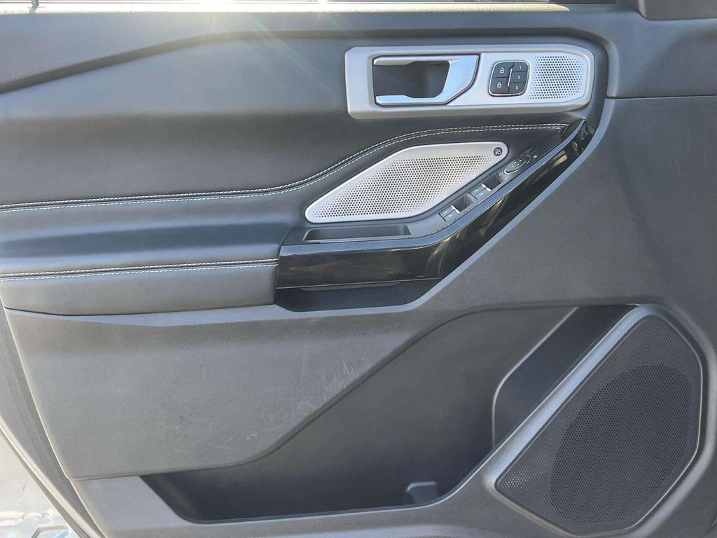 used 2022 Ford Explorer car, priced at $34,725