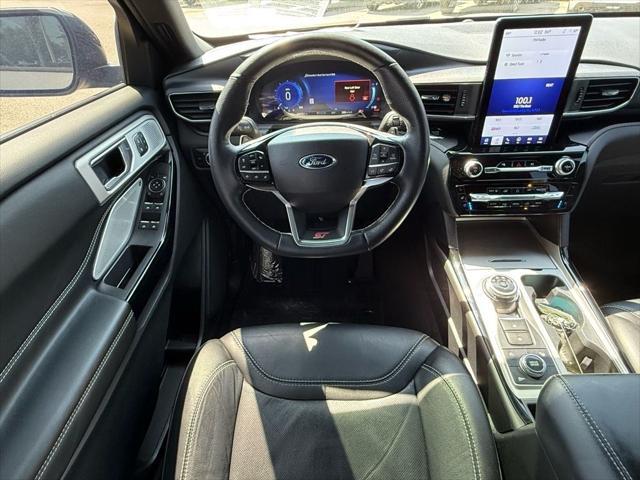 used 2022 Ford Explorer car