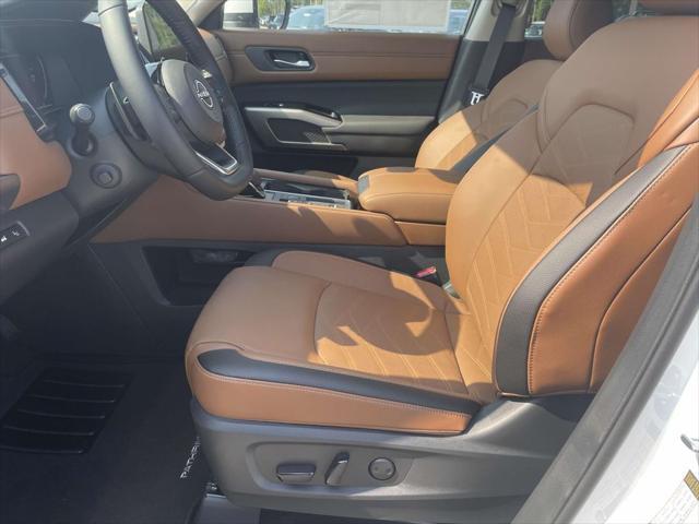 new 2025 Nissan Pathfinder car, priced at $52,485