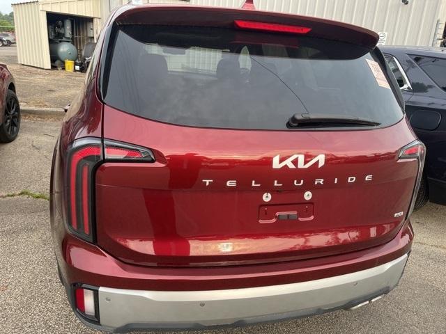 used 2024 Kia Telluride car, priced at $40,769