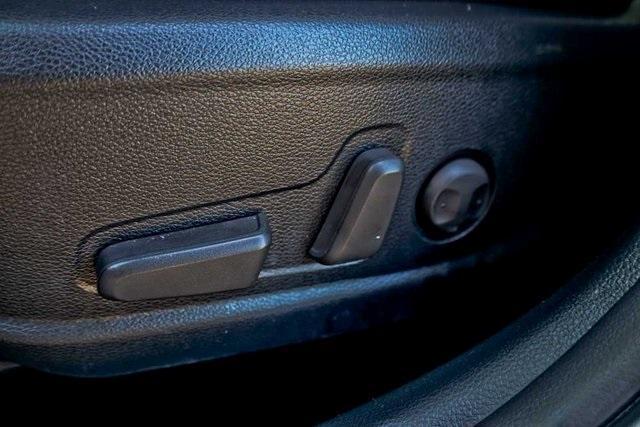 used 2023 Kia Seltos car, priced at $23,646