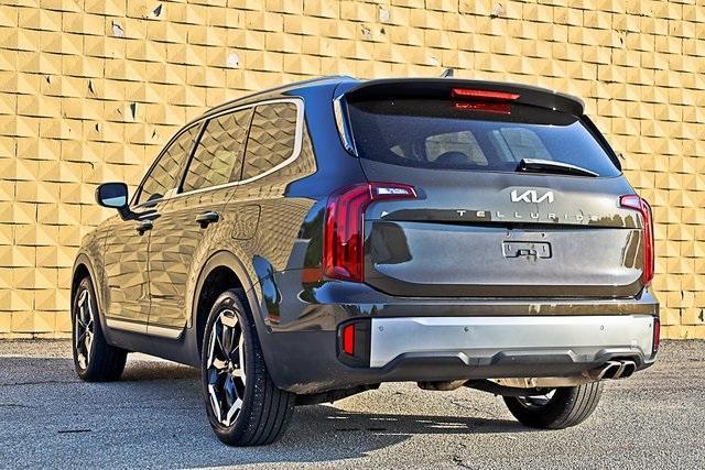 used 2023 Kia Telluride car, priced at $30,500