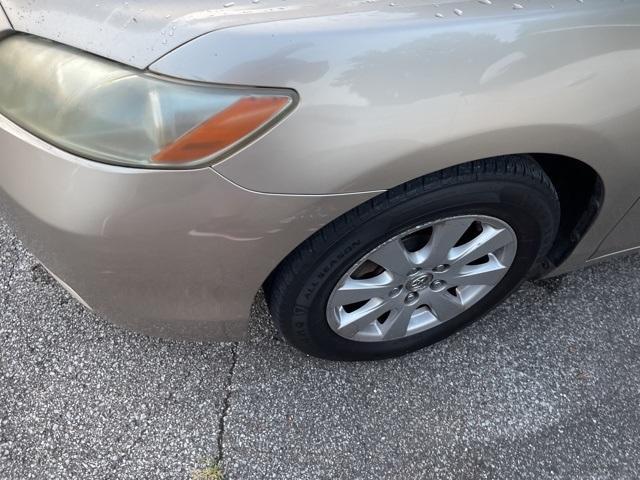 used 2007 Toyota Camry Hybrid car, priced at $4,889